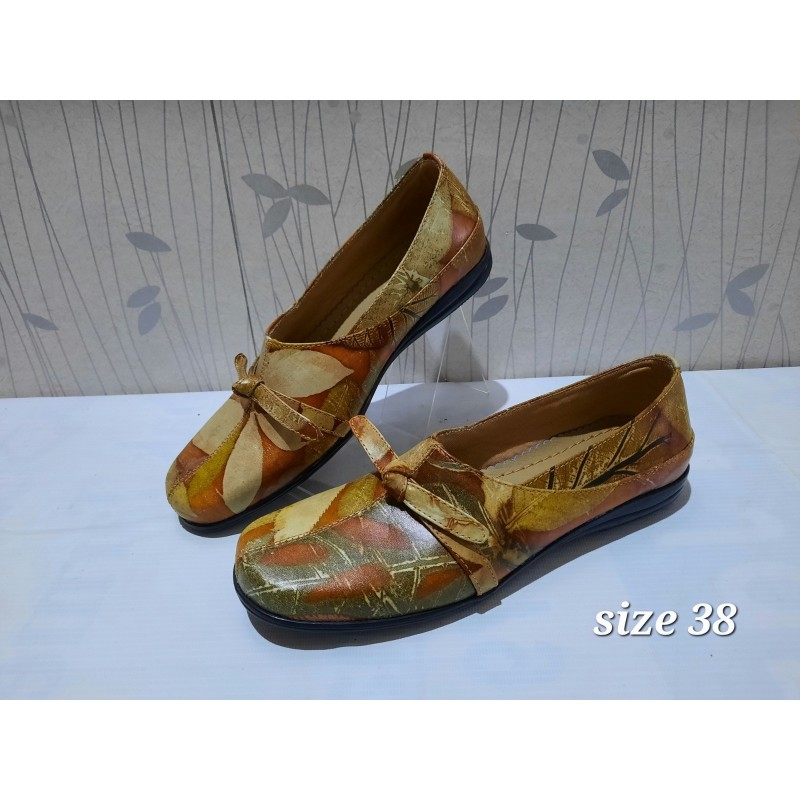 Shoes_W001